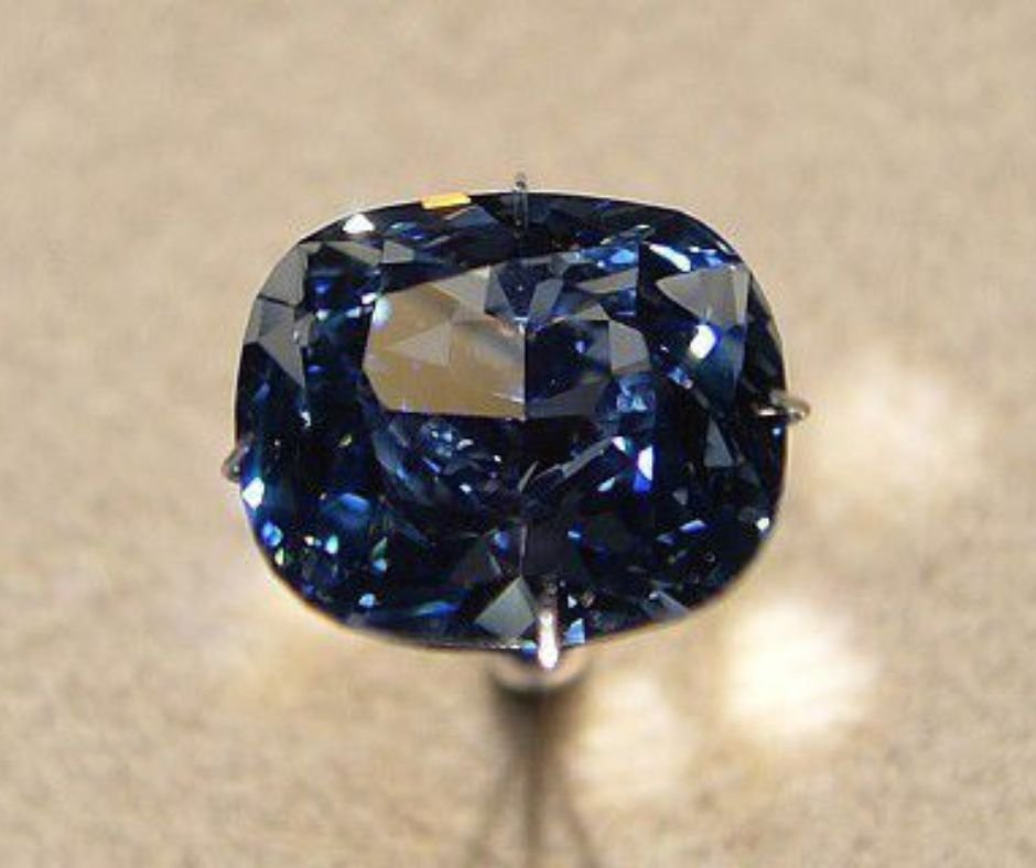 Here Are 14 Worlds Most Expensive and Rare Diamonds - capricornnews