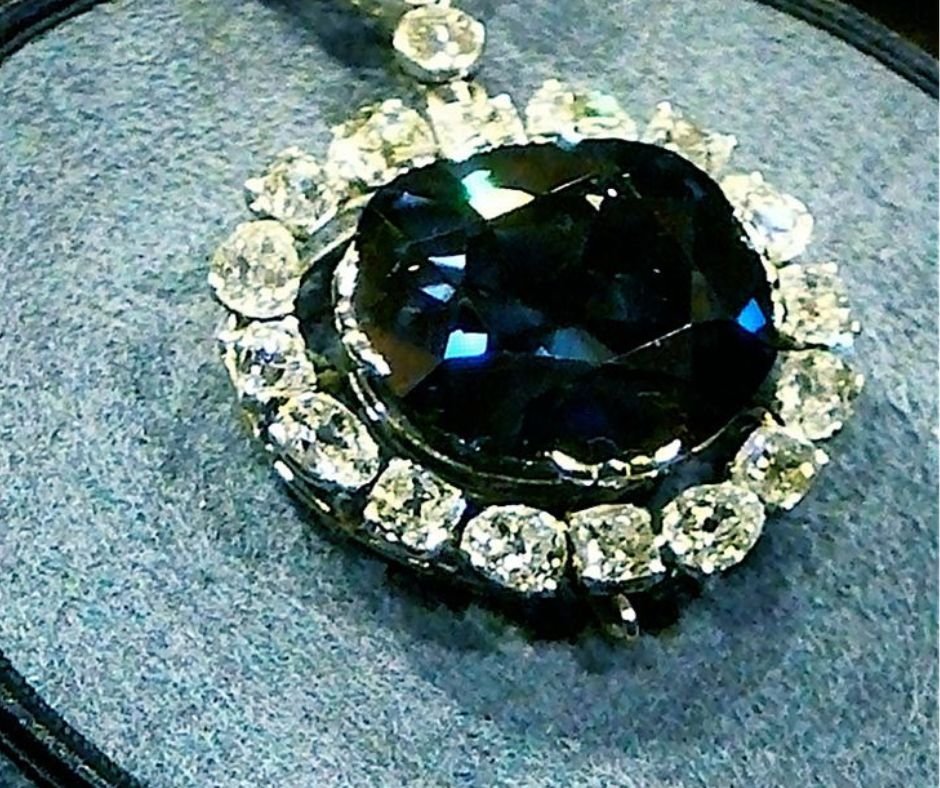 Here Are 14 Worlds Most Expensive and Rare Diamonds - capricornnews