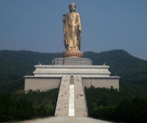 Famous And Tallest Statues Around The world