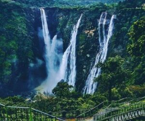 Top 10 Most Famous Waterfalls In India