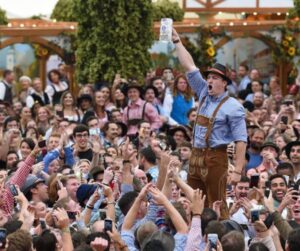 15 Most Famous Festivals Around The World 