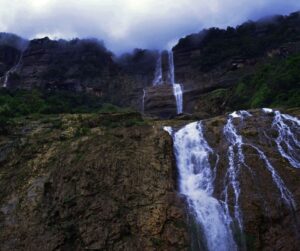 Top 10 Most Famous Waterfalls In India