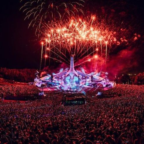 10 Famous Music Festivals Around The World