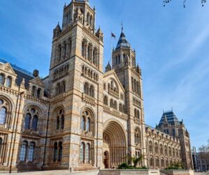 Top 15 Famous Museums In the World