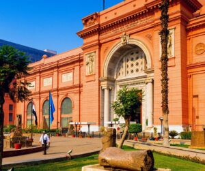 Top 15 Famous Museums In the World