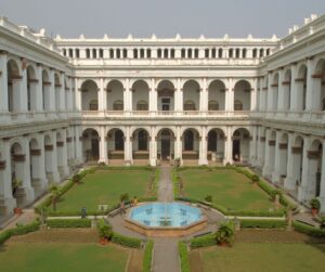 Top 15 Famous Museums In the World