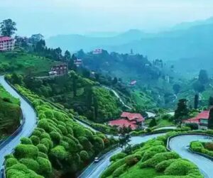 10 Famous Tourist Places In Himachal Pradesh