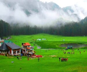 10 Famous Tourist Places In Himachal Pradesh