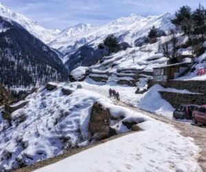 10 Famous Tourist Places In Himachal Pradesh