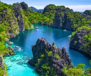 Top 10 Best Beaches in the world