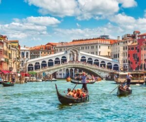 These are The 15 Best Places to Visit in Venice